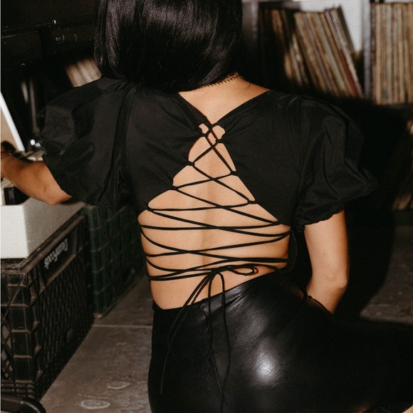 Puffy sleeve crop top - Picture 4 of 8